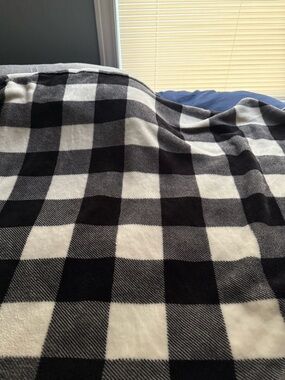 B&W Buffalo Print Throw Blanket